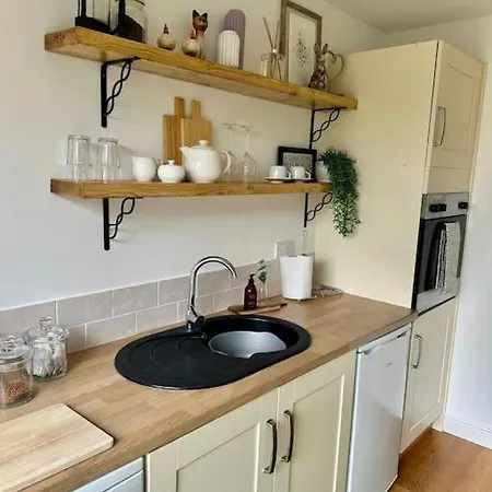 The Cart House At Snape Castle Mews Bedale