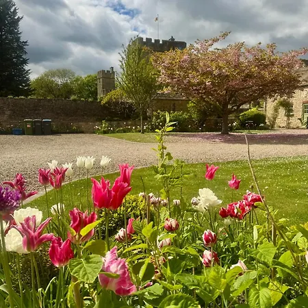 The Cart House At Snape Castle Mews Nyaraló *
