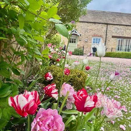 Nyaraló The Cart House At Snape Castle Mews