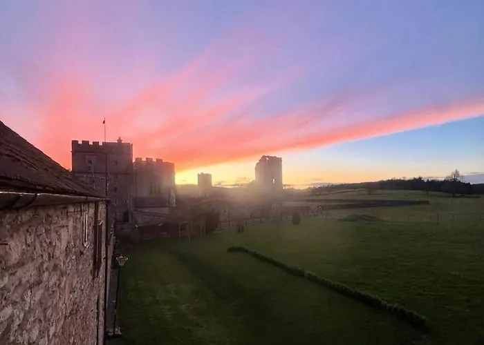 The Cart House At Snape Castle Mews Bedale